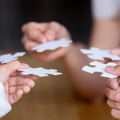 Concepteur  de profilé plastique en U